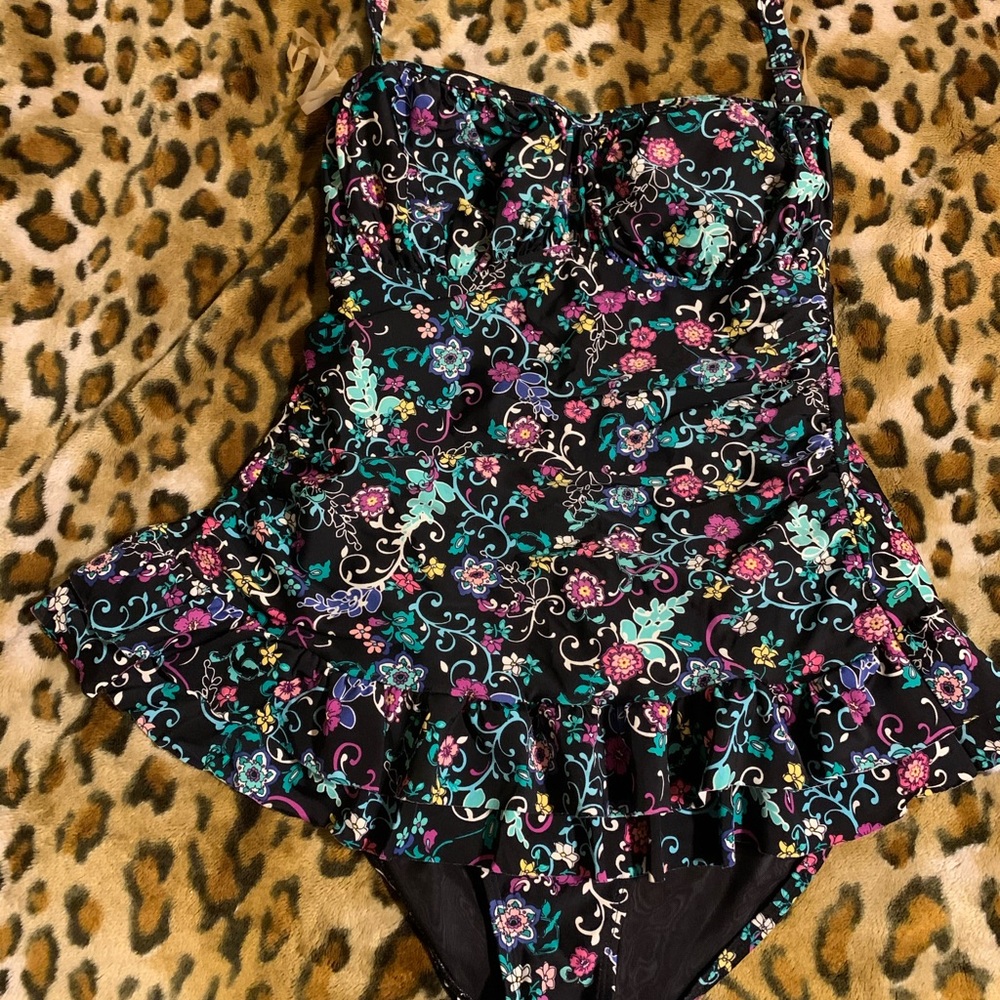 Bathing suit